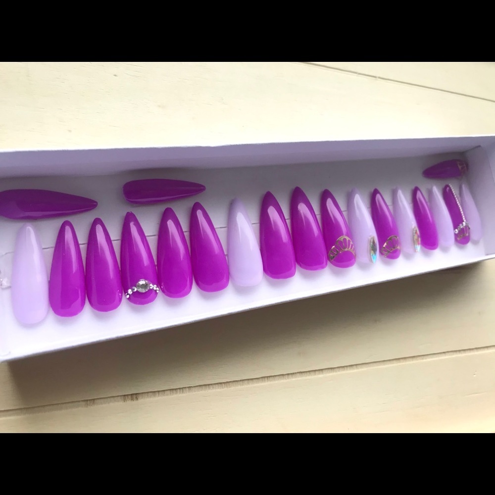 Press on nails Handmade